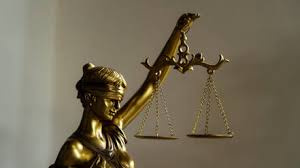 La justicia es la constancia de una perpetua voluntad. (San Bernardino De Siena)
